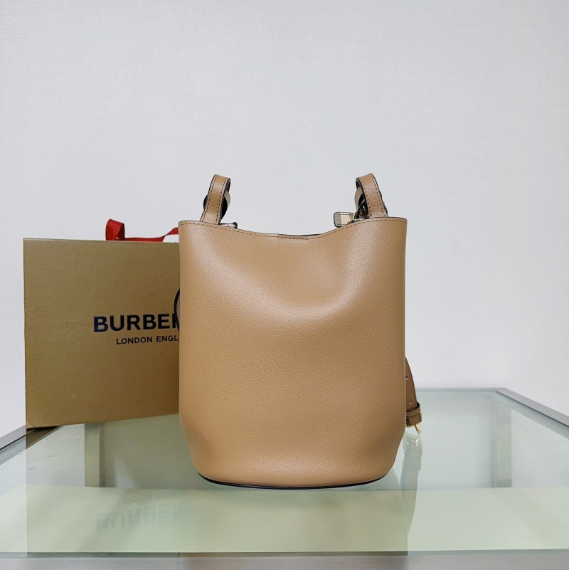 Bv*b*rry hobo bags